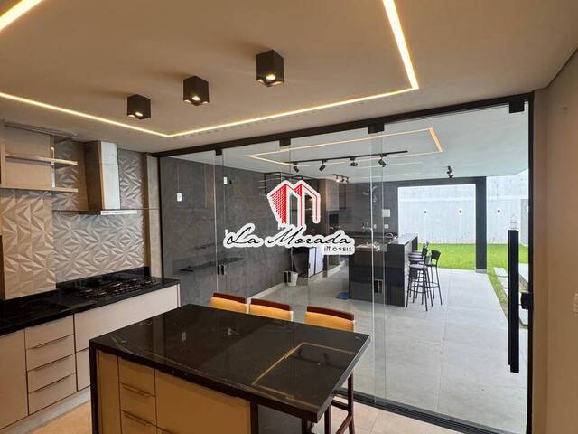 #1356 - Casa para Venda em Manaus - AM - 1