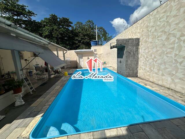 #1402 - Casa para Venda em Manaus - AM - 2