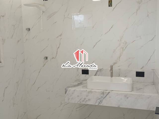 #1592 - Casa para Venda em Manaus - AM - 2