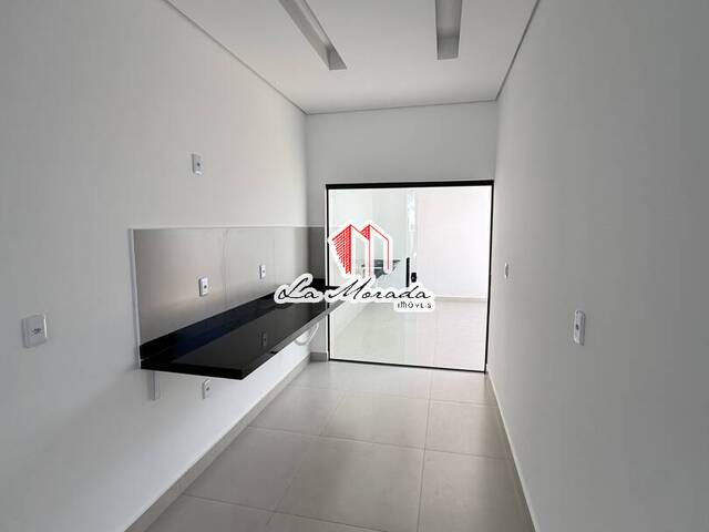 #1625 - Casa para Venda em Manaus - AM - 2